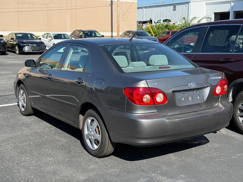 Toyota Corolla Vehicle Image 03