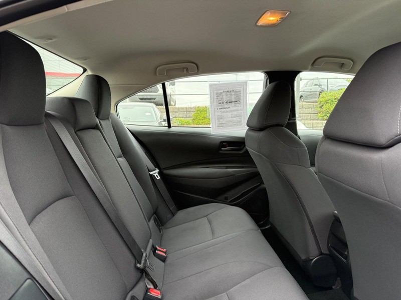 Toyota Corolla Vehicle Image 10