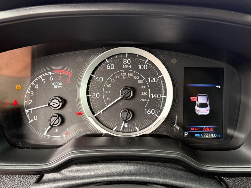 Toyota Corolla Vehicle Image 20