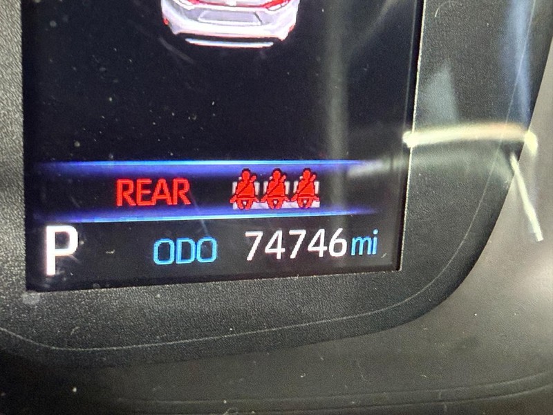 Toyota Corolla Vehicle Image 21