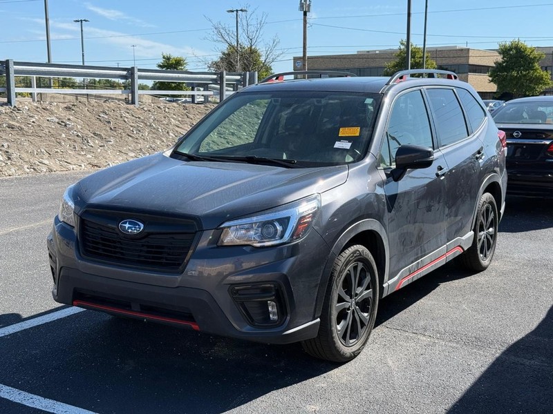 Subaru Forester Vehicle Image 02