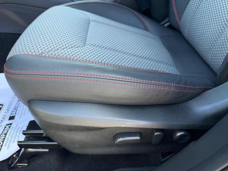 Subaru Forester Vehicle Image 27