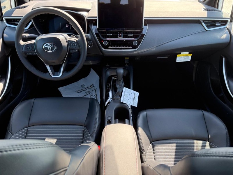 Toyota Corolla Vehicle Image 06