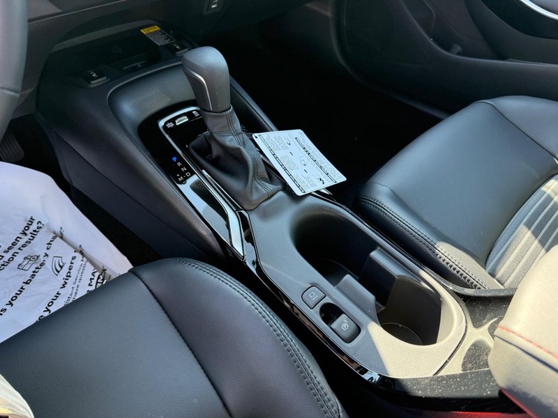 Toyota Corolla Vehicle Image 15