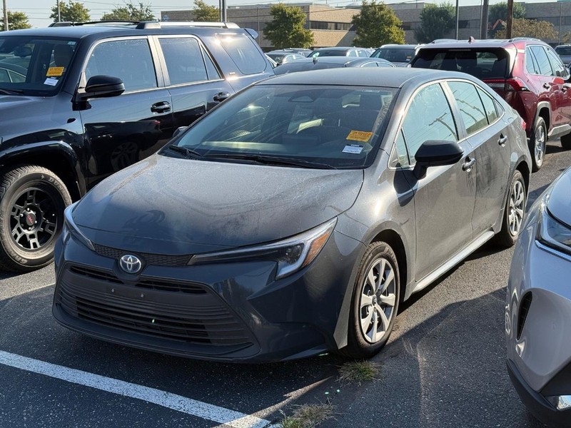Toyota Corolla Vehicle Image 02