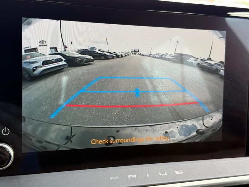 Toyota Prius Vehicle Image 17