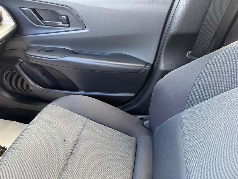 Toyota Prius Vehicle Image 20