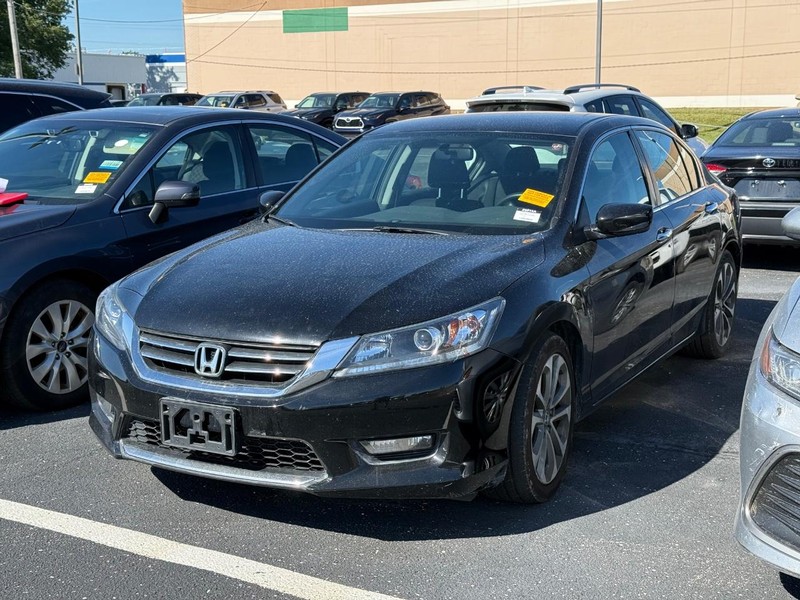 Honda Accord Sedan Vehicle Image 02