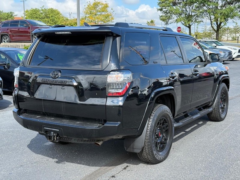 Toyota 4Runner Vehicle Image 03