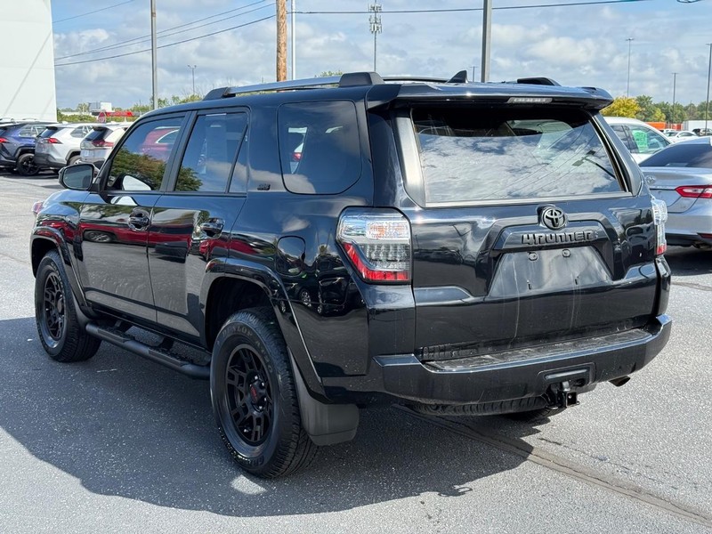 Toyota 4Runner Vehicle Image 05