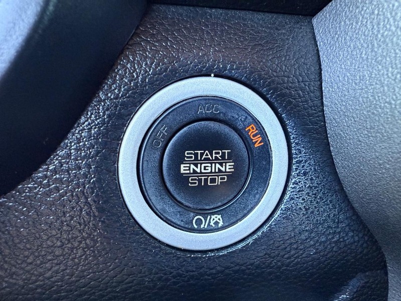 Ram 1500 Vehicle Image 15