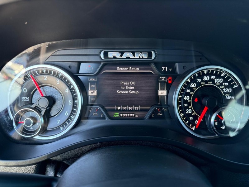 Ram 1500 Vehicle Image 22