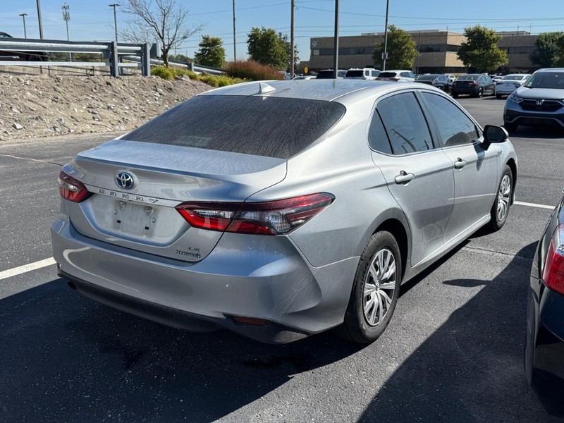 Toyota Camry Hybrid Vehicle Image 04