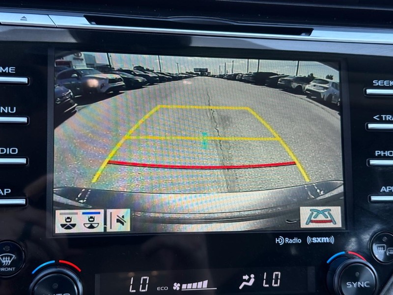 Toyota Camry Vehicle Image 17