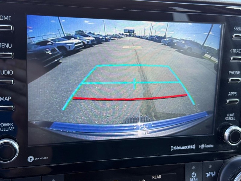 Toyota Highlander Vehicle Image 21