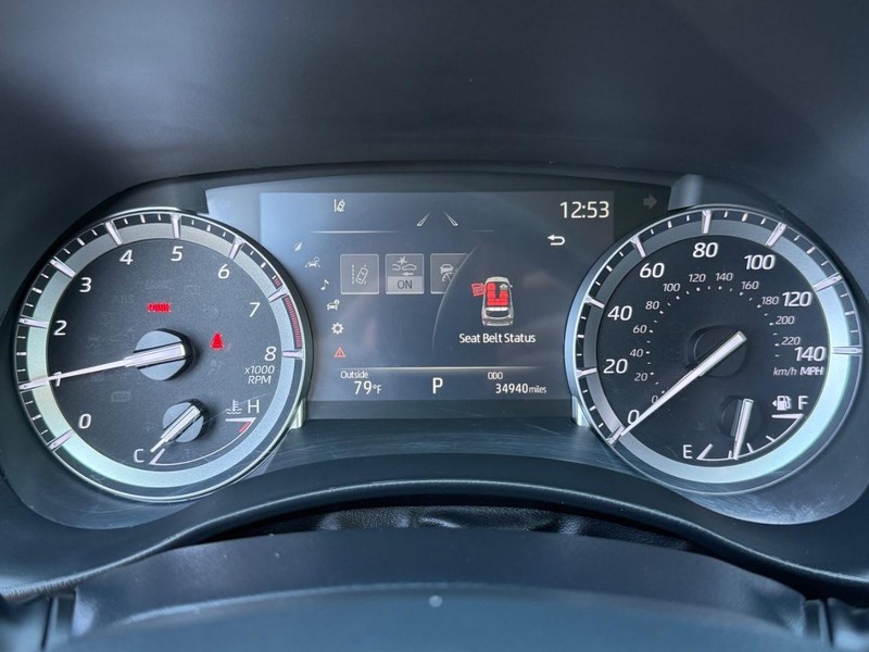 Toyota Highlander Vehicle Image 26