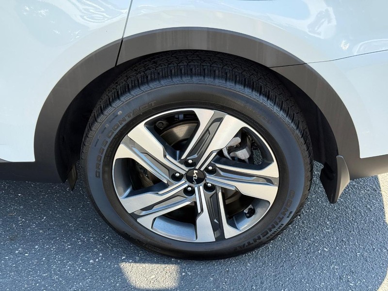 Kia Sorento Hybrid Vehicle Image 06