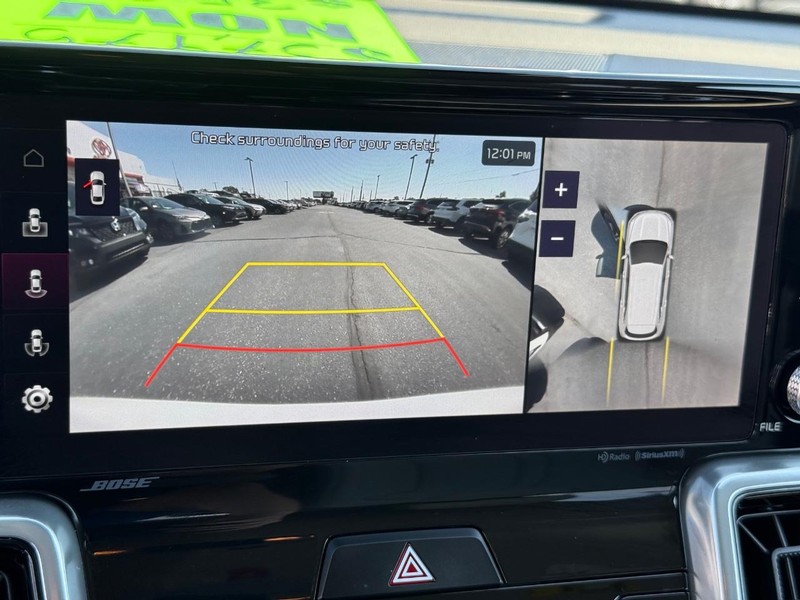 Kia Sorento Hybrid Vehicle Image 20