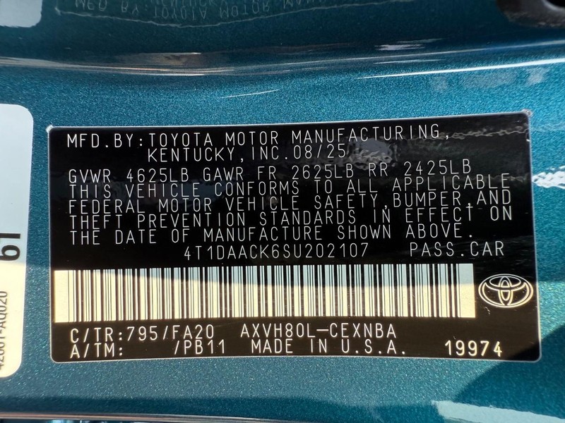 Toyota Camry Vehicle Image 20