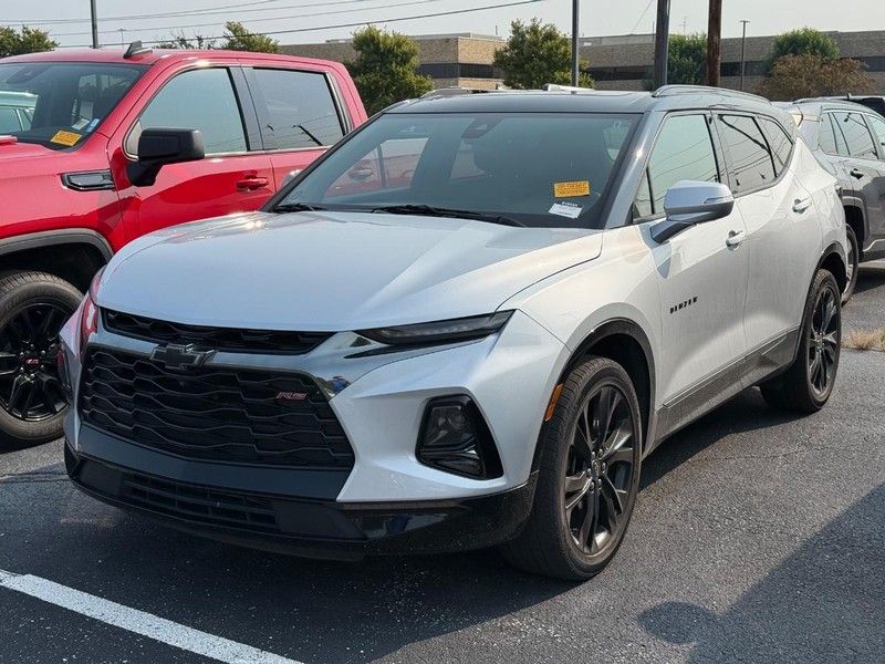 Chevrolet Blazer Vehicle Image 02