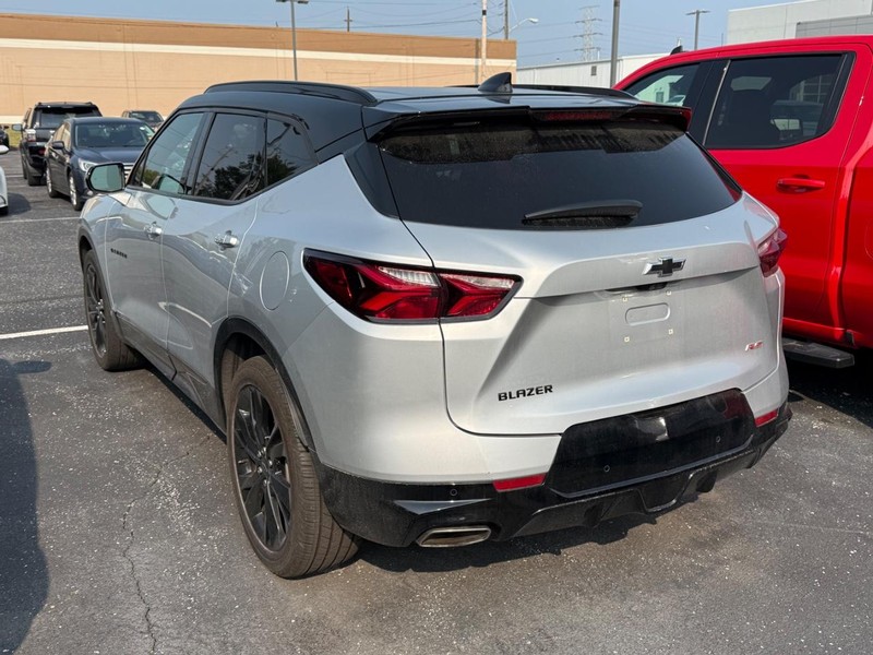Chevrolet Blazer Vehicle Image 03