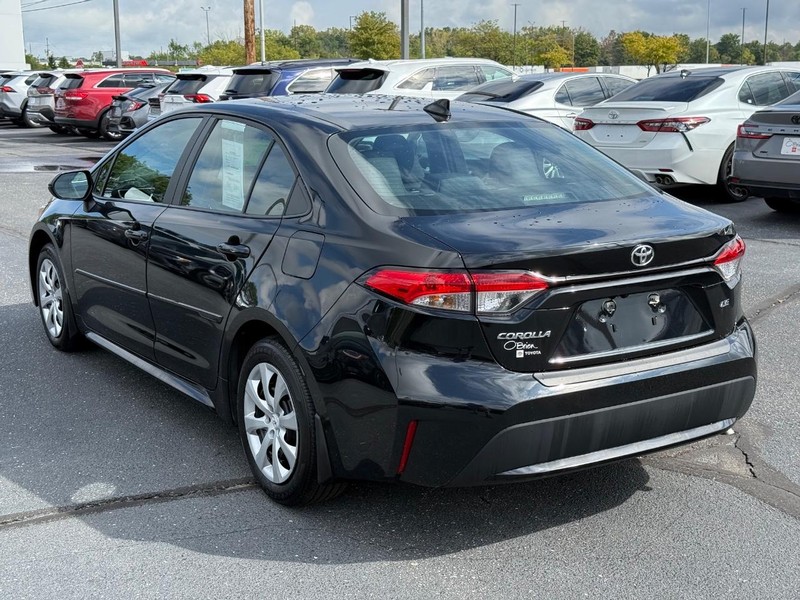 Toyota Corolla Vehicle Image 05