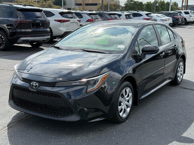 Toyota Corolla Vehicle Image 08