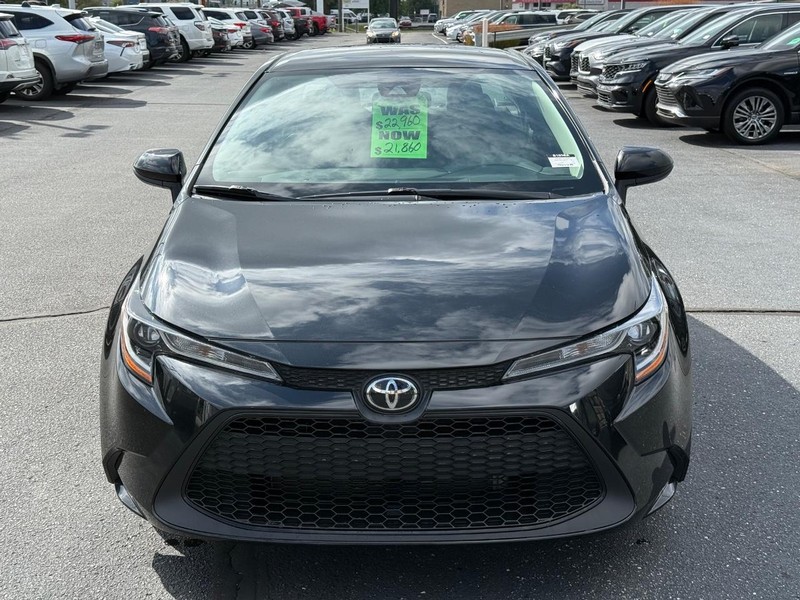 Toyota Corolla Vehicle Image 09