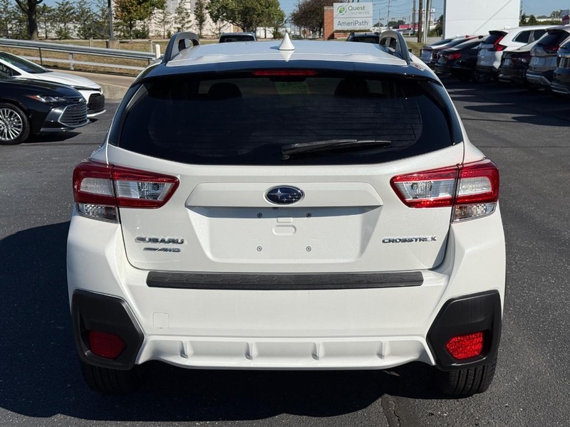 Subaru Crosstrek Vehicle Image 04
