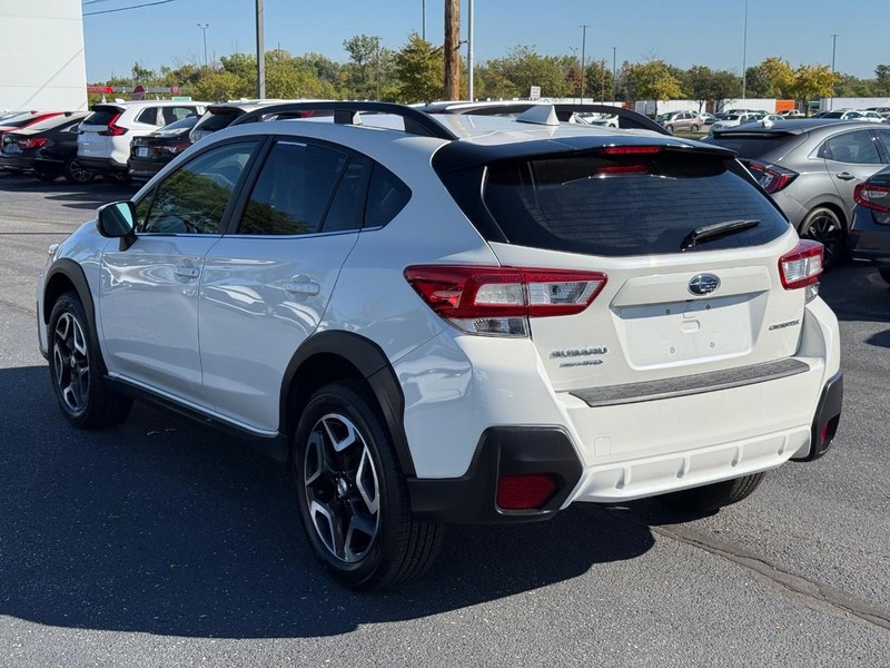 Subaru Crosstrek Vehicle Image 05