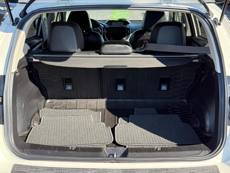 Subaru Crosstrek Vehicle Image 07