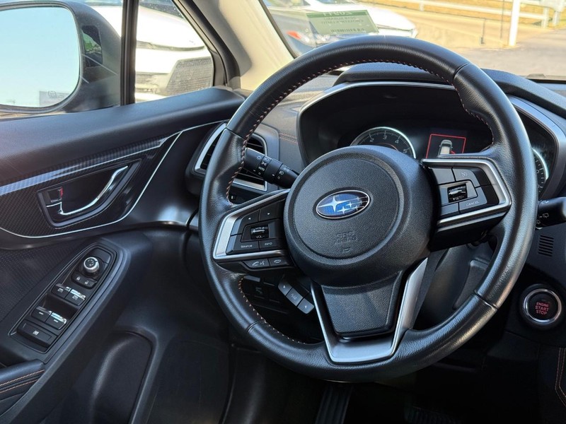 Subaru Crosstrek Vehicle Image 12