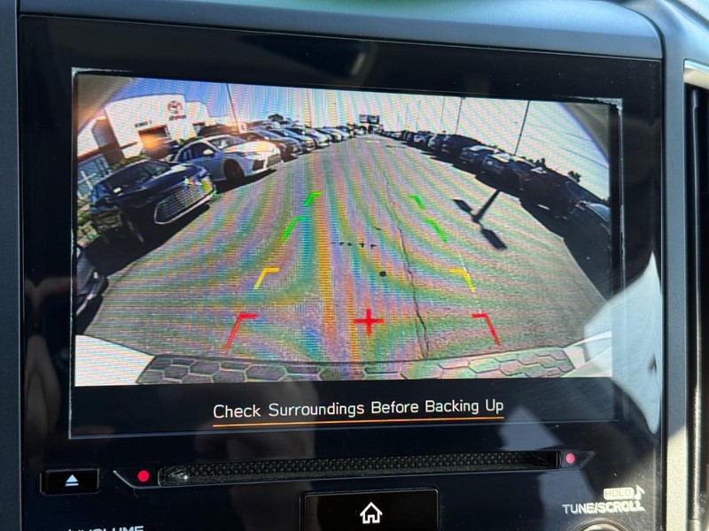 Subaru Crosstrek Vehicle Image 18