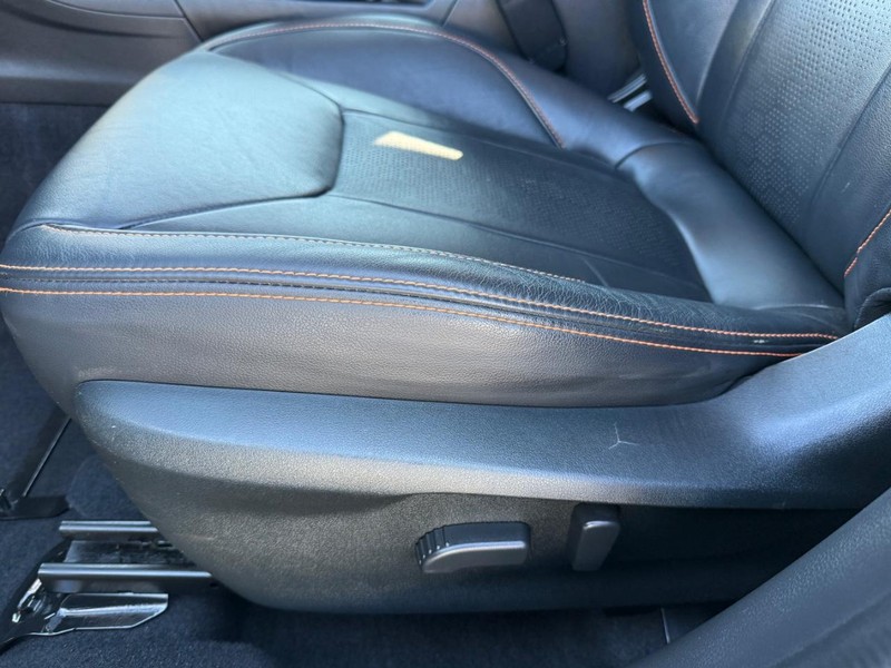 Subaru Crosstrek Vehicle Image 25