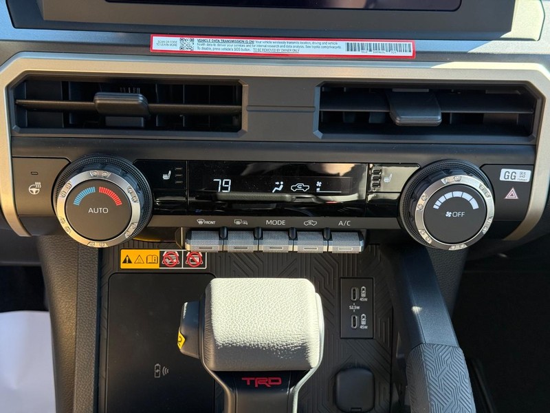 Toyota Tacoma 4WD Vehicle Image 13