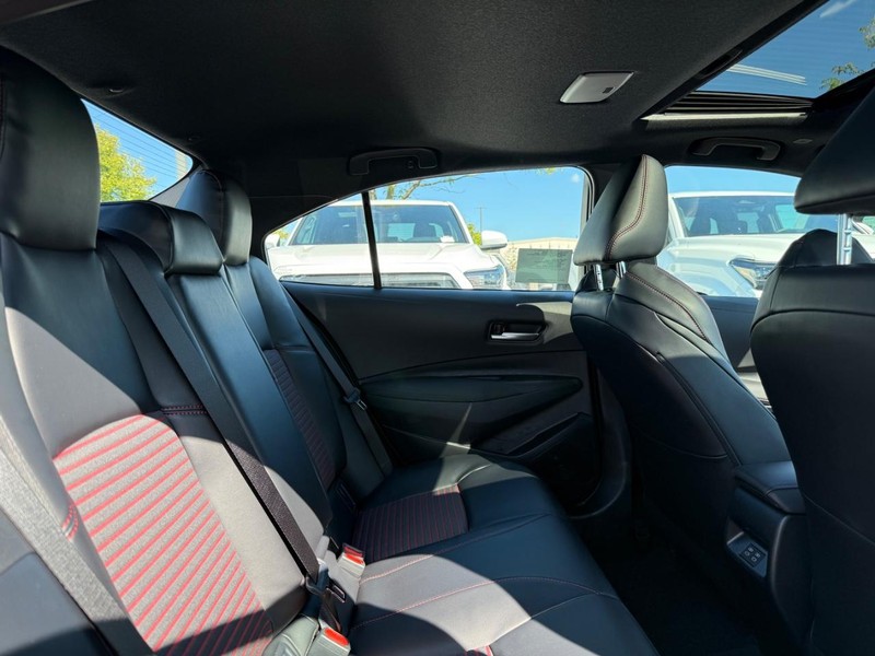 Toyota Corolla Vehicle Image 04