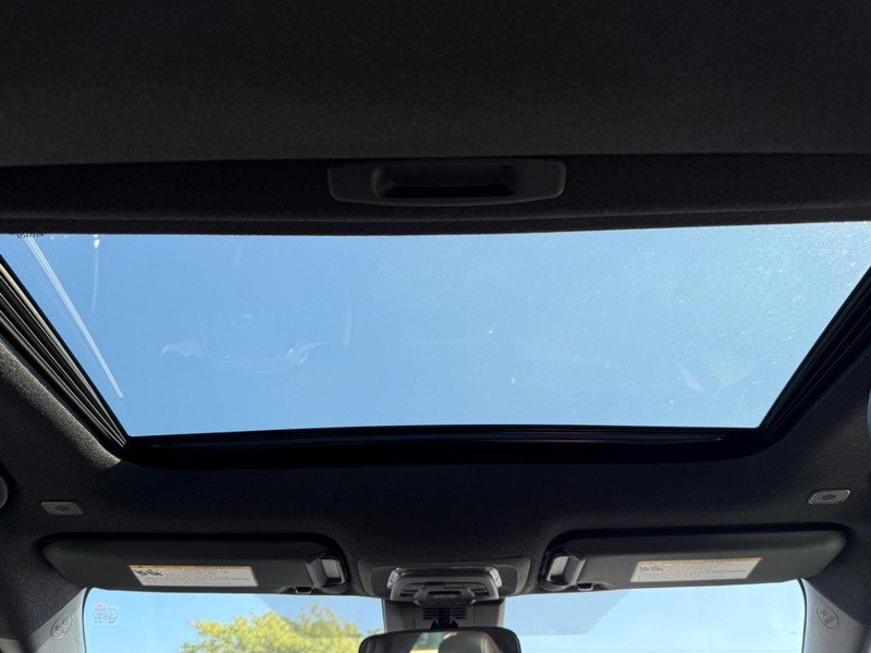 Toyota Corolla Vehicle Image 05