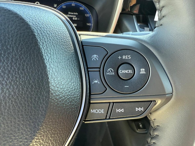 Toyota Corolla Vehicle Image 09