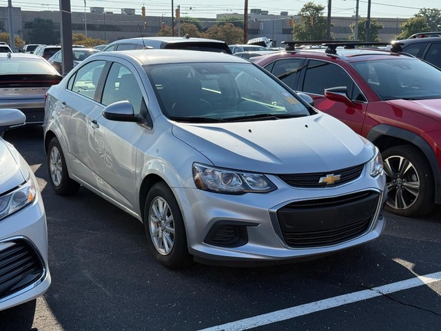 more details - chevrolet sonic