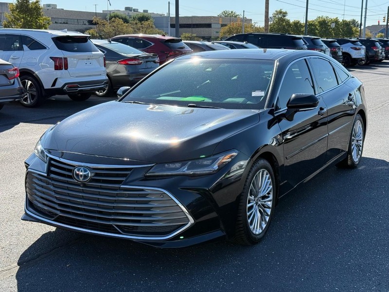 Toyota Avalon Vehicle Image 08