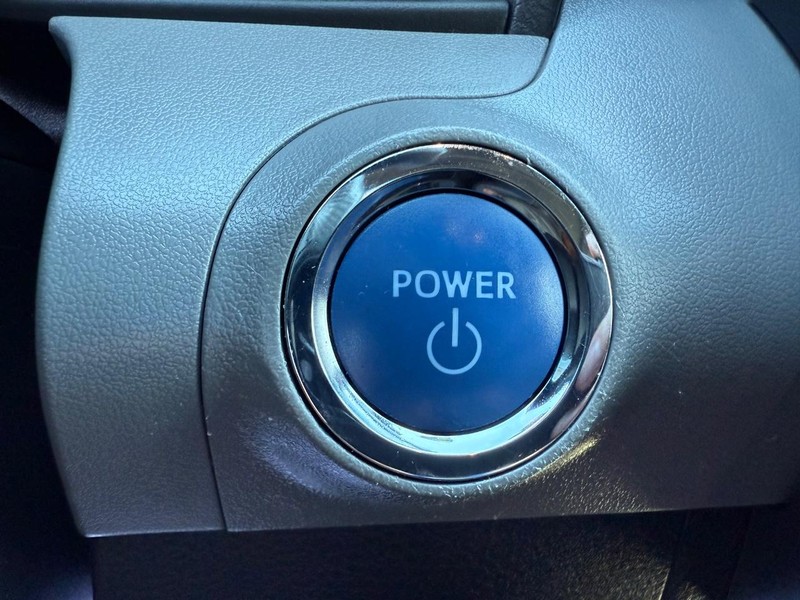 Toyota Avalon Vehicle Image 16