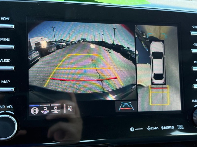 Toyota Avalon Vehicle Image 19