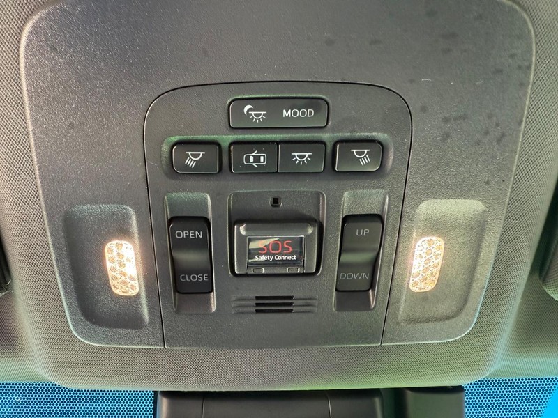 Toyota Avalon Vehicle Image 23