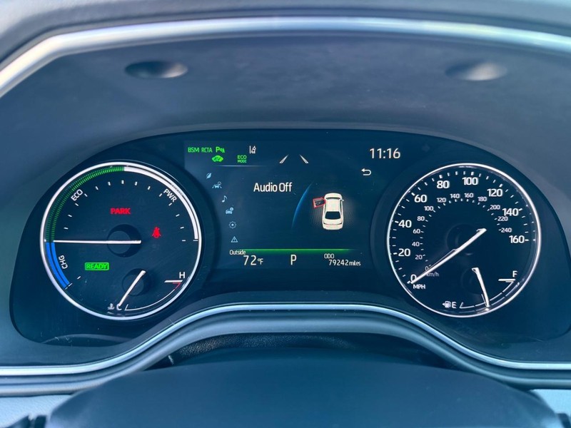 Toyota Avalon Vehicle Image 24