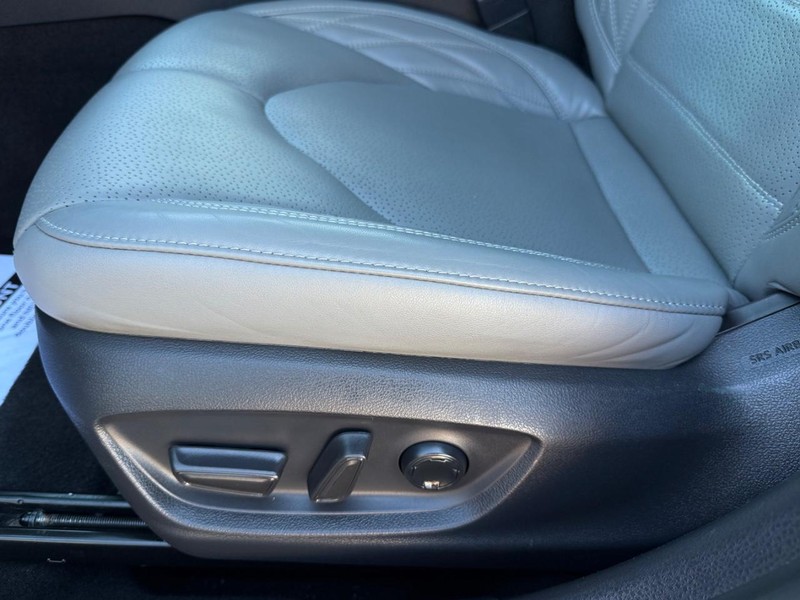 Toyota Avalon Vehicle Image 27