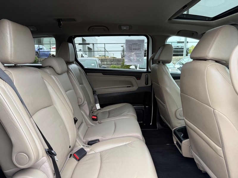 Honda Odyssey Vehicle Image 11