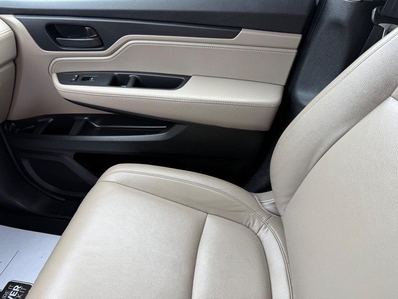 Honda Odyssey Vehicle Image 24