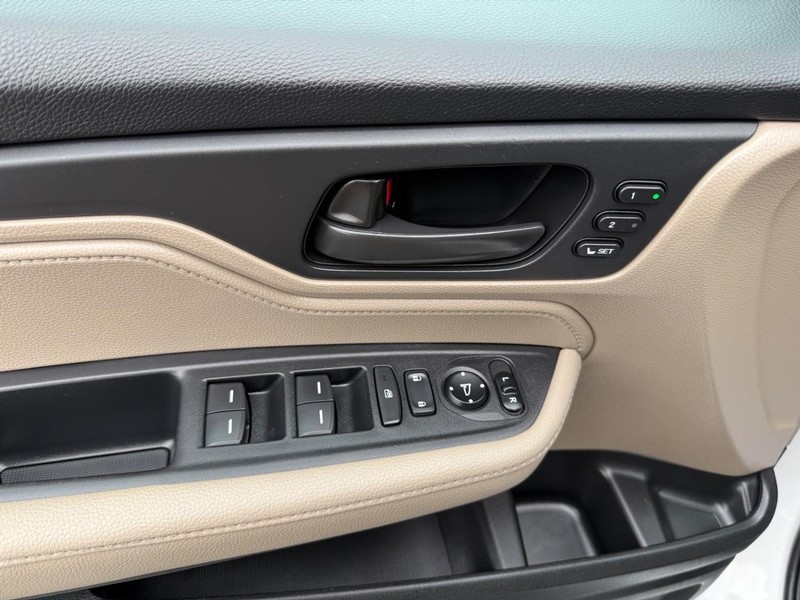 Honda Odyssey Vehicle Image 28