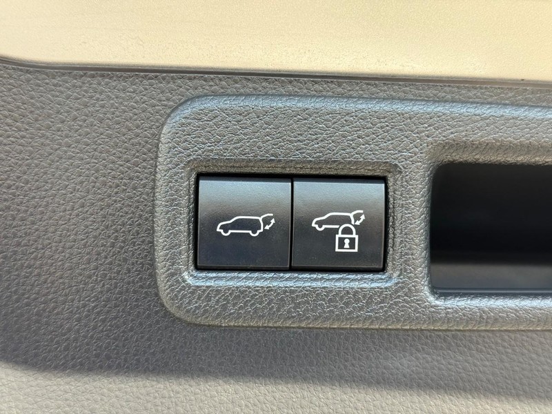 Toyota Venza Vehicle Image 08