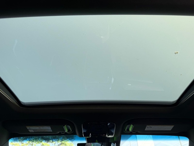 Toyota Venza Vehicle Image 12